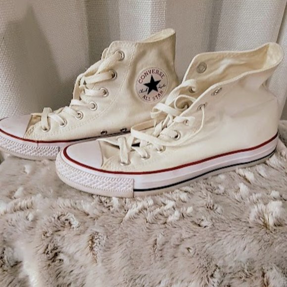 Converse Shoes - Converse Chuck All Stars White High Top Sneakers Unisex Size 6M, 8W